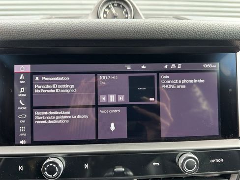 Certified 2024 Porsche Macan AWD/4WD image 29