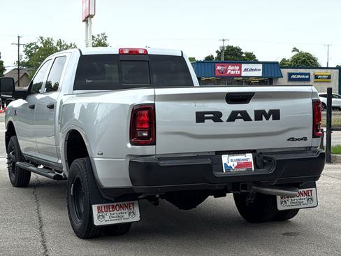 New 2026 RAM 3500 Tradesman AWD/4WD image 7
