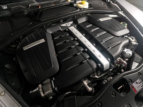 Used 2009 Bentley Flying Spur Flying Spur Speed w/ Convenience Specification Pkg image 47