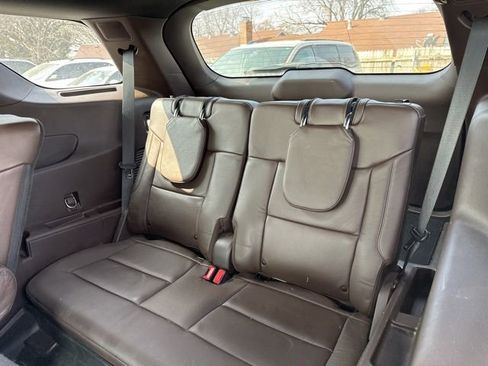 Used 2023 Ford Explorer King Ranch w/ Technology Package image 16