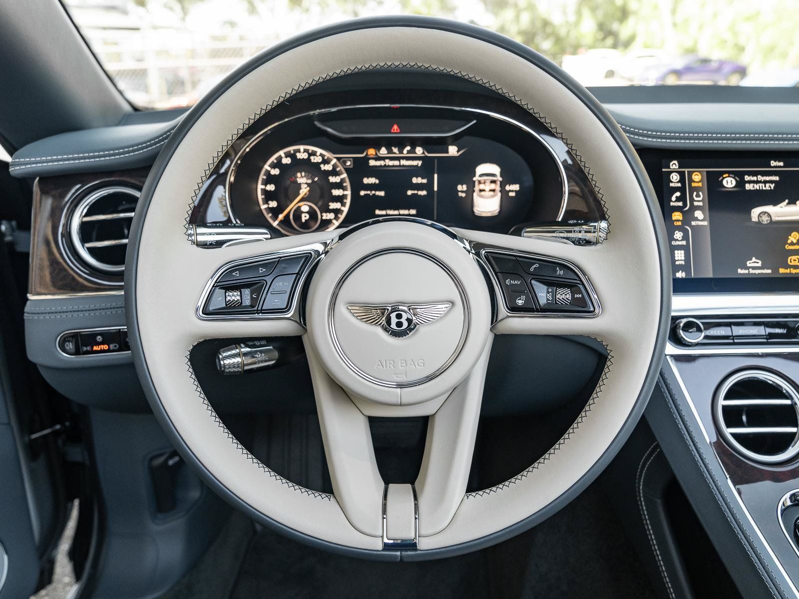 Used 2022 Bentley Continental GT AWD/4WD image 16