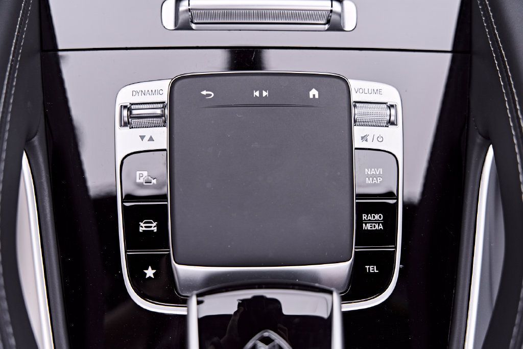Used 2024 Mercedes-Benz Maybach GLS 600 4MATIC image 71