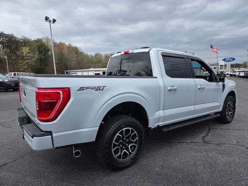 Used 2022 Ford F150 XLT w/ Equipment Group 302A High AWD/4WD image 7