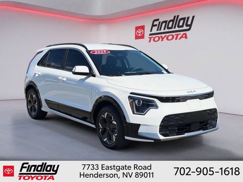 Used 2025 Kia Niro Wind FWD image 4