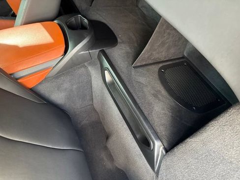 Used 2019 BMW i8 Roadster AWD/4WD image 30