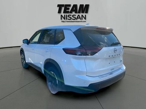 New 2026 Nissan Rogue SV w/ Cold Weather Package AWD/4WD image 4