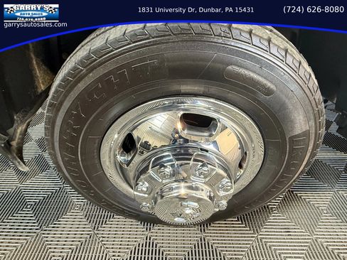 Used 2024 RAM 3500 Big Horn image 9