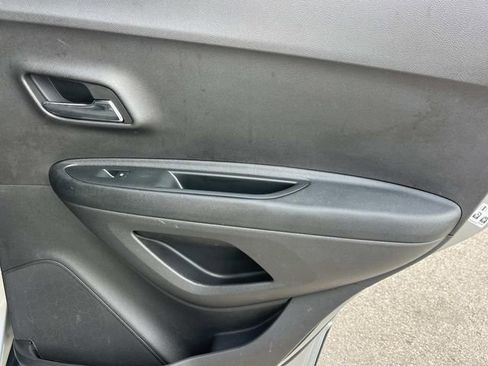 Used 2017 Chevrolet Trax LT w/ LPO, Protection Package image 21