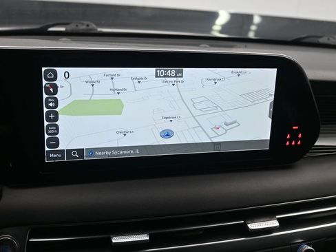 Used 2024 Hyundai Palisade Calligraphy image 17