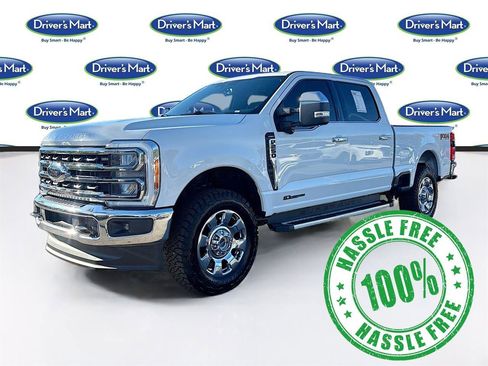 Used 2023 Ford F250 Lariat w/ Chrome Package image 3