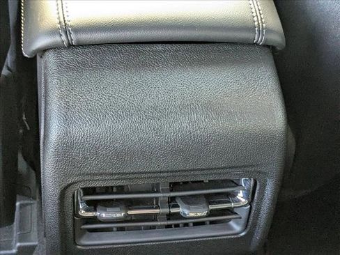 Used 2022 Lincoln Corsair FWD image 15