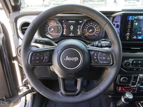 Used 2024 Jeep Wrangler Unlimited Sport AWD/4WD image 25