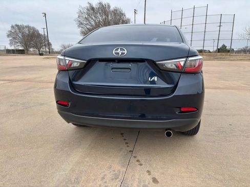 Used 2016 Scion iA FWD image 25