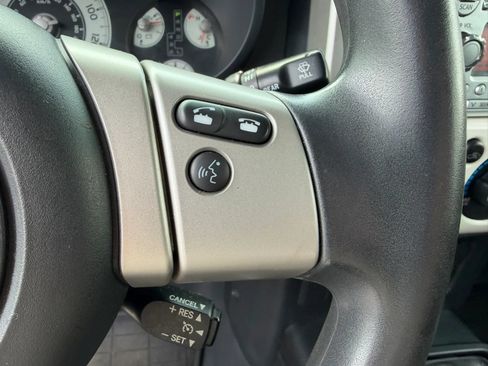 Used 2014 Toyota FJ Cruiser 4WD w/ Convenience Package image 38