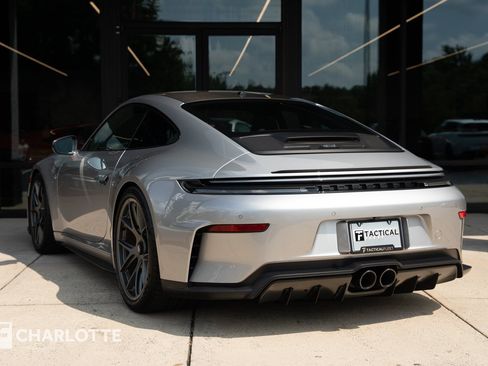 Used 2026 Porsche 911 GT3 RWD image 14