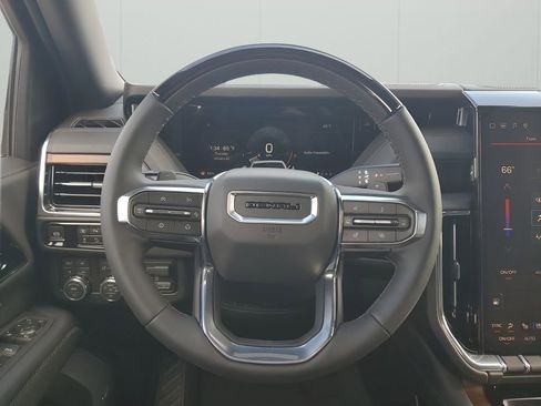 New 2026 GMC Yukon Denali w/ Denali Reserve Package image 25