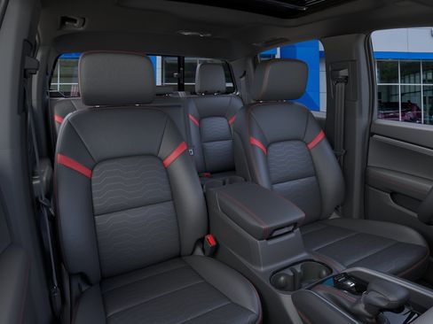 New 2026 Chevrolet Colorado Z71 w/ Technology Package image 16