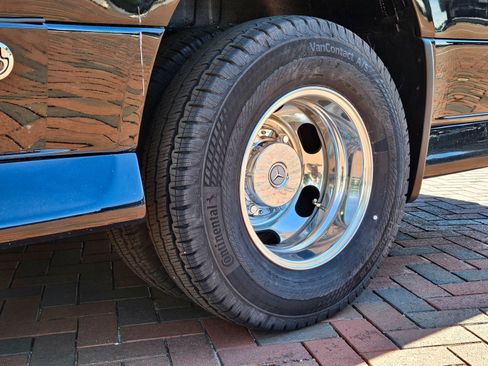 New 2025 Mercedes-Benz Sprinter 3500 image 13