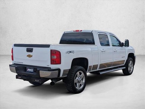 Used 2014 Chevrolet Silverado 2500 LTZ w/ LTZ Plus Package image 5