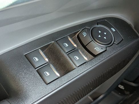 New 2025 Ford Maverick XLT w/ XLT Luxury Package image 25