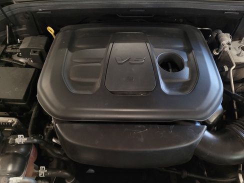 Used 2020 Jeep Grand Cherokee Laredo RWD image 30