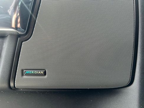 Used 2015 Land Rover LR4 HSE image 22