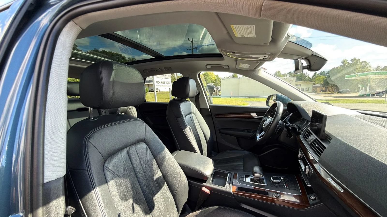 Used 2018 Audi Q5 2.0T Premium w/ Convenience Package AWD/4WD image 53