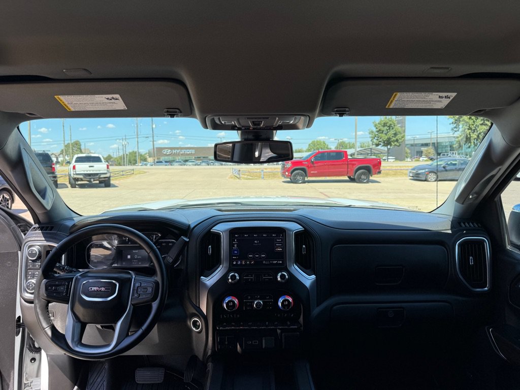Used 2021 GMC Sierra 1500 SLT AWD/4WD image 25
