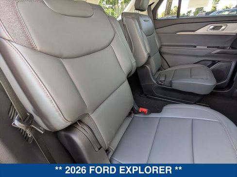 New 2026 Ford Explorer Active RWD image 19