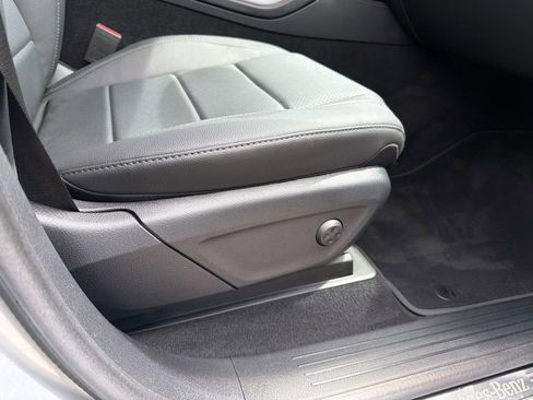 Used 2024 Mercedes-Benz GLE 350 4MATIC image 12