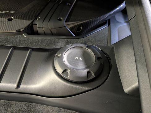 Used 2023 Porsche 718 Cayman GT4 RS image 32