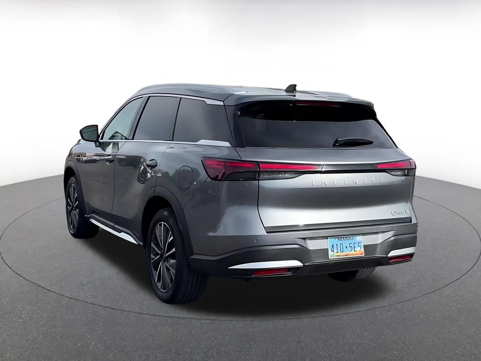Used 2026 INFINITI QX60 Luxe AWD/4WD image 10