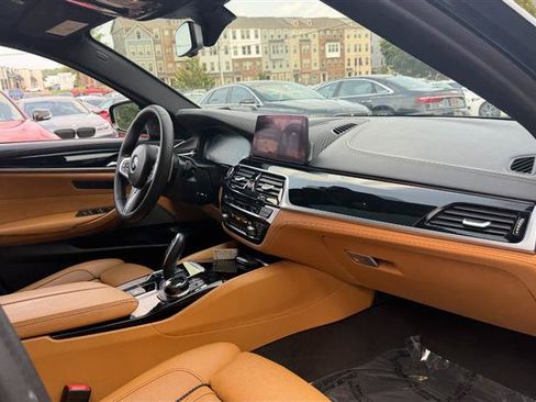 Used 2019 BMW M550i xDrive AWD/4WD image 6