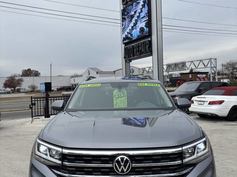 Used 2021 Volkswagen Atlas S image 2
