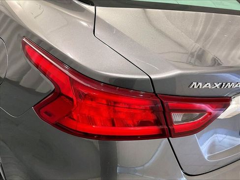 Used 2016 Nissan Maxima SR FWD image 33
