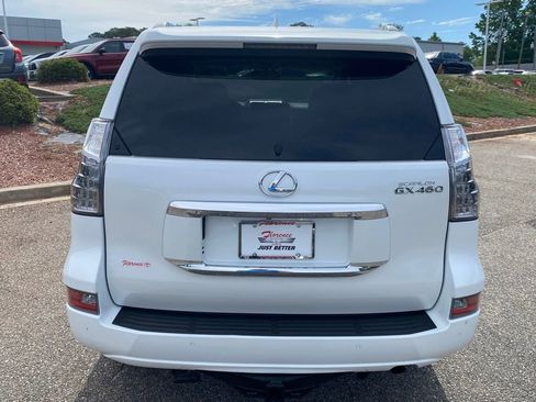 Used 2019 Lexus GX 460 Premium w/ Premium Package AWD/4WD image 12