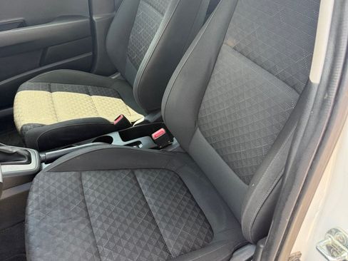 Used 2021 Kia Rio LX FWD image 6