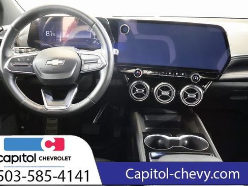Used 2024 Chevrolet Blazer EV LT AWD/4WD image 14