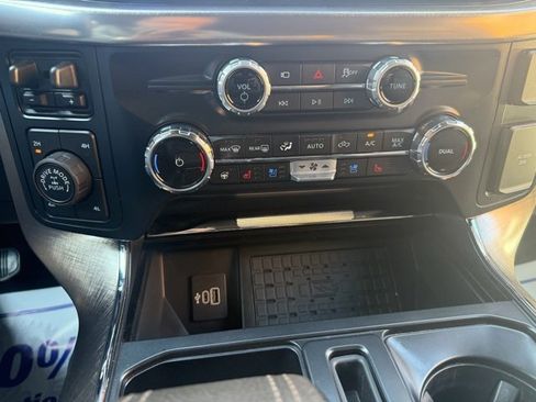 Used 2025 Ford F150 King Ranch w/ FX4 Off-Road Package image 21