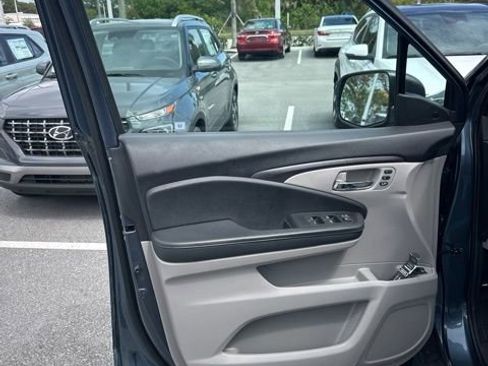 Used 2021 Honda Pilot Special Edition image 10