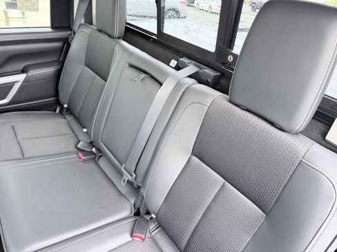 Certified 2017 Nissan Titan PRO-4X AWD/4WD image 21
