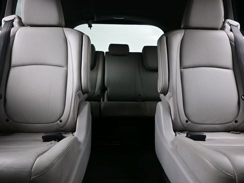 Used 2019 Honda Odyssey Elite image 19