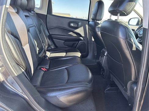 Used 2019 Jeep Compass Limited image 19