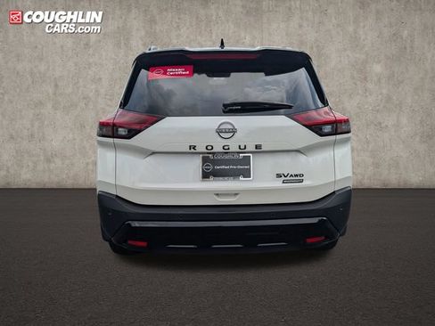 Certified 2023 Nissan Rogue SV w/ SV Premium B Package AWD/4WD image 6