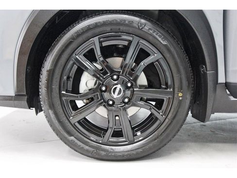 Used 2024 Nissan Kicks SR w/ SR Premium Package image 29