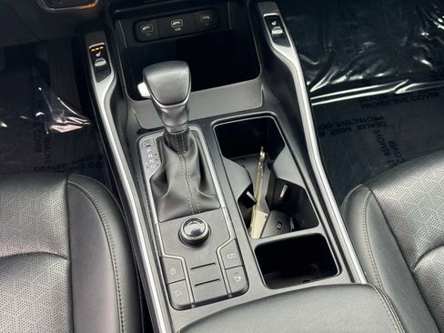 Used 2022 Kia Sorento S image 19