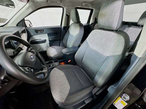 Used 2022 Ford Maverick XLT w/ Equipment Group 300A Standard image 12