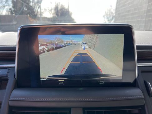 Used 2023 Chevrolet Tahoe Z71 image 17