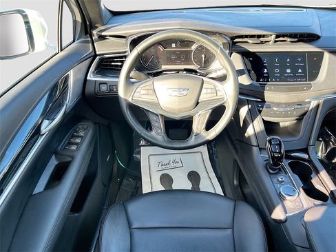 Certified 2025 Cadillac XT5 Premium Luxury image 22