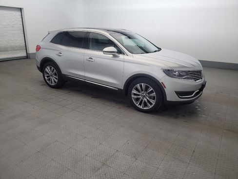 Used 2017 Lincoln MKX Reserve w/ Driver Assistance Package AWD/4WD image 11